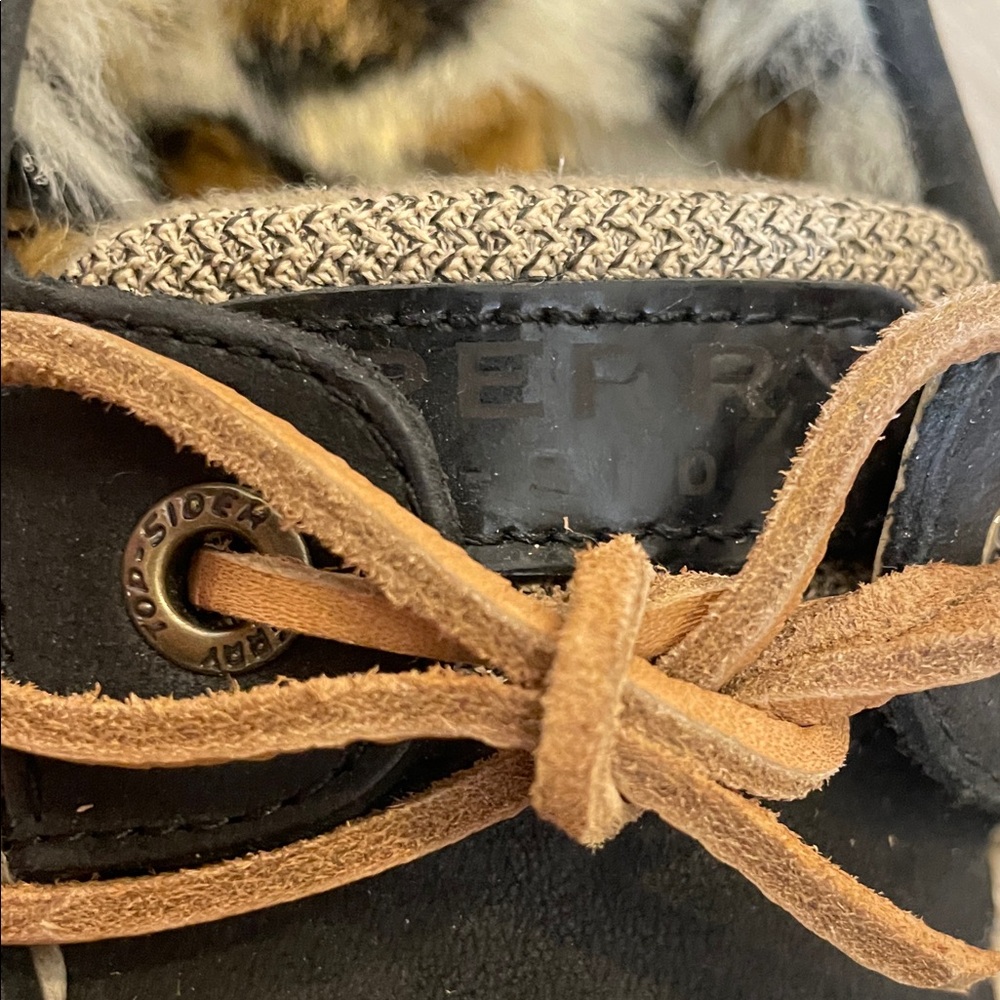 Sperry NWOT Black Flat Moccasin with Leopard Faux-Fur Lining - Picture 11 of 13